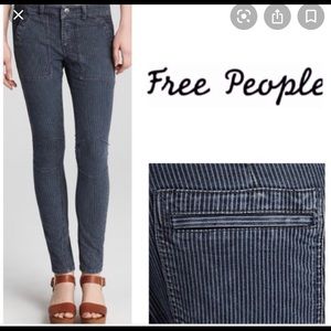 Pin striped Free People Jeans! Size 27